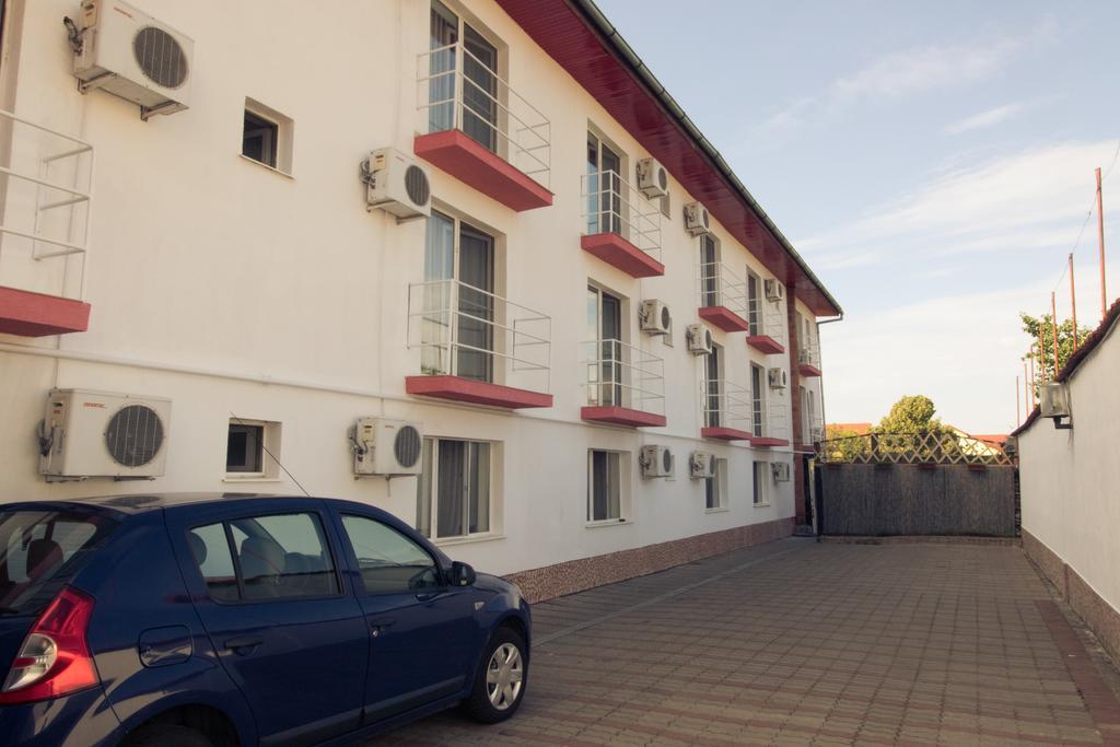 Pensiunea Johanna Arad Exterior foto