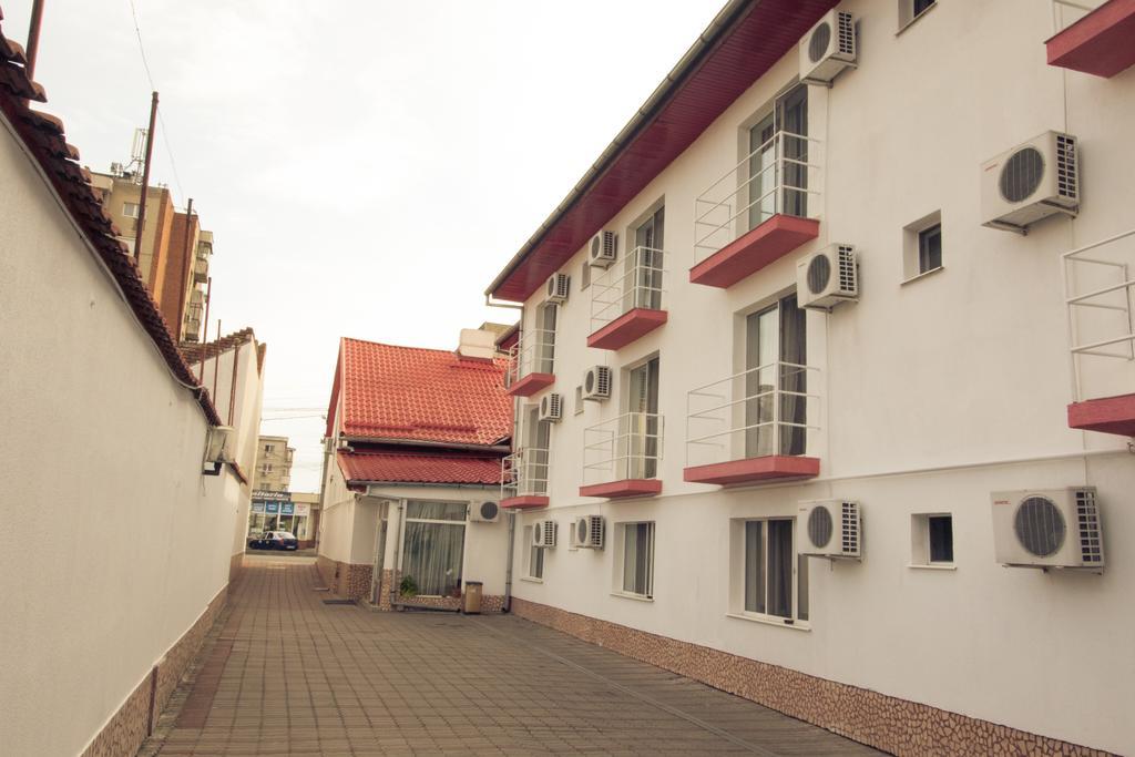 Pensiunea Johanna Arad Exterior foto